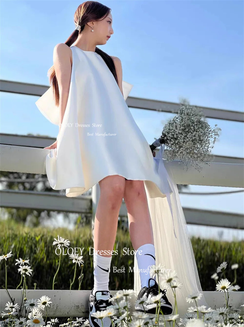 Simple Satin Short Wedding Dresses Korea Photoshoot Sleeveless O Neck Bridal Gowns Bow Back Formal Women Dress Customized