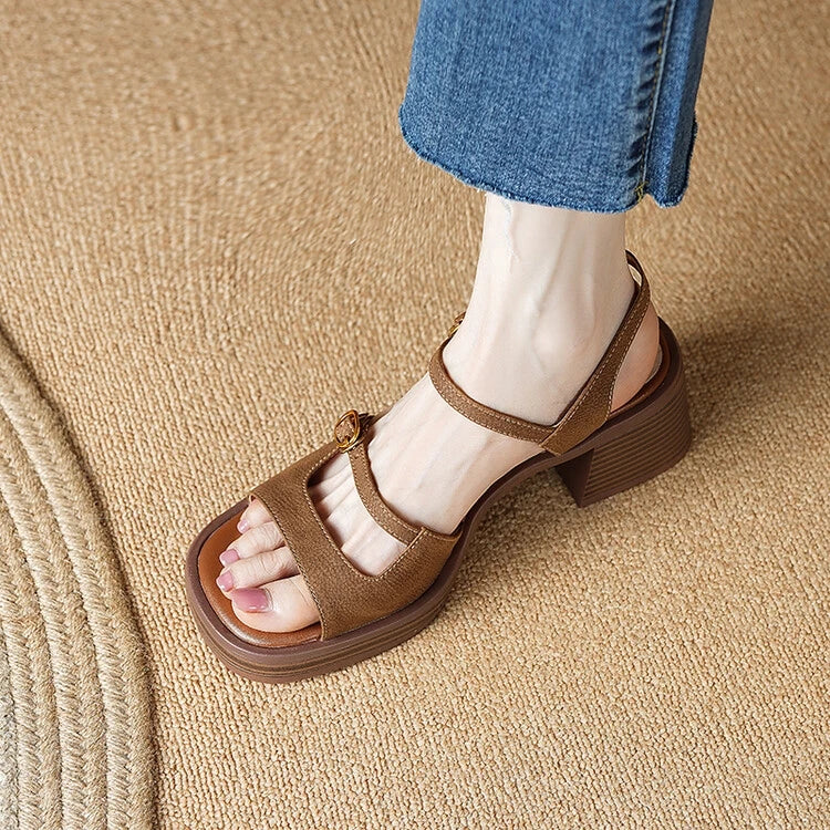 Vintage Square Toe Tuckle Strap Shoes