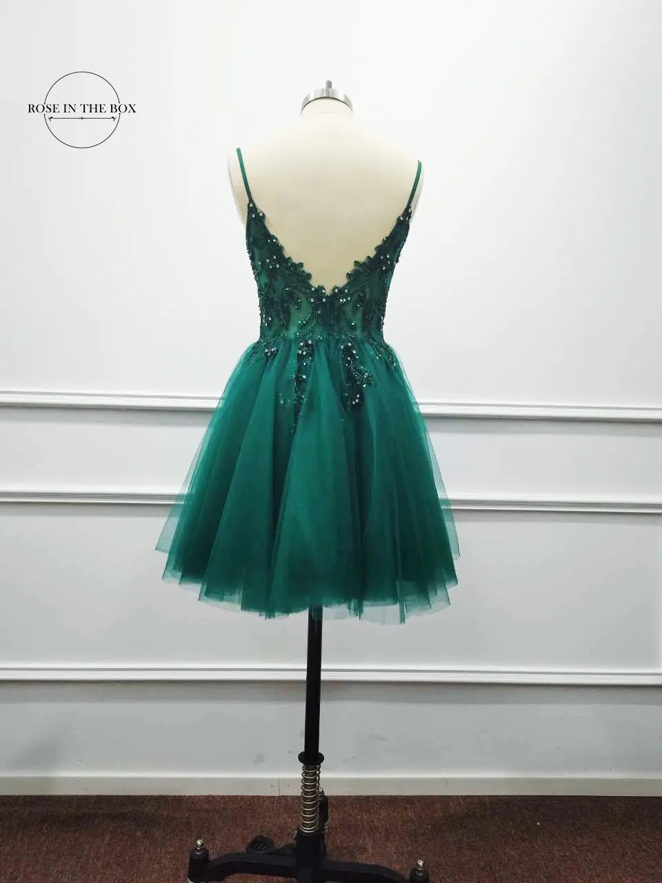 Spaghetti Straps Lace Beaded Dark Green Tulle Short Gowns For Cocktail Party Prom 2025