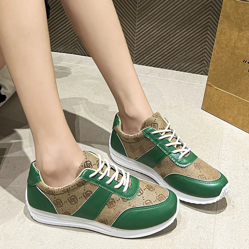 Women Sneakers Retro Embroidery Flower Fabric Casual Shoes