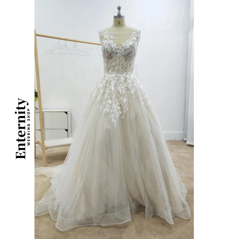 Customized Wedding Dresses Elegant Sleeveless Womens Dresses Floral Lace Applique Backless Bride Dresses Vestidos Para Mujer