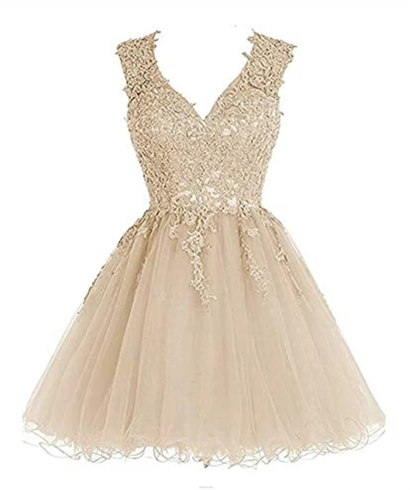 Lace Appliques Homecoming Dresses for Teens Mini V-Neck Backless Prom Dress